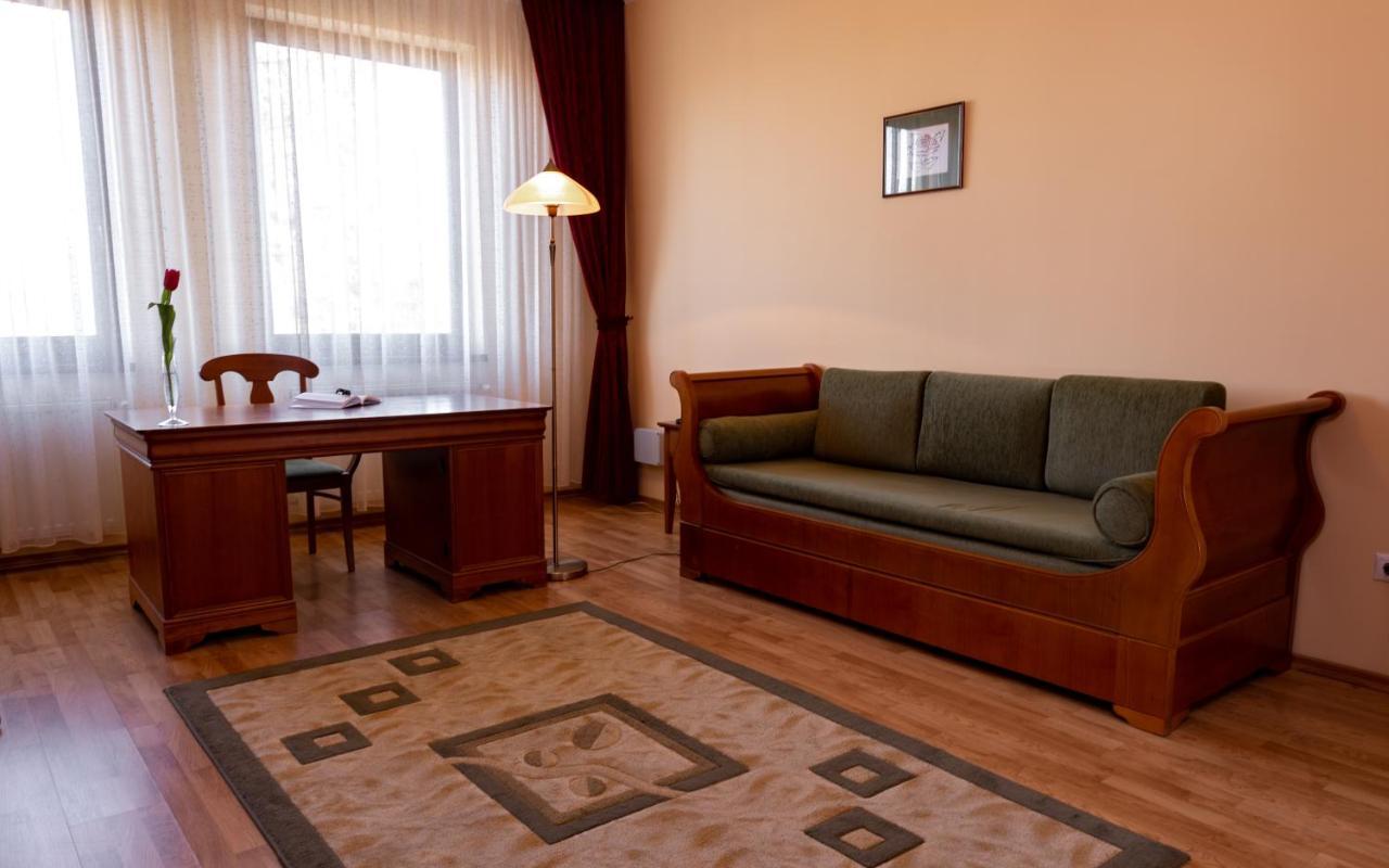 Septimia Hotels & Spa Resort Odorheiu Secuiesc Exterior foto